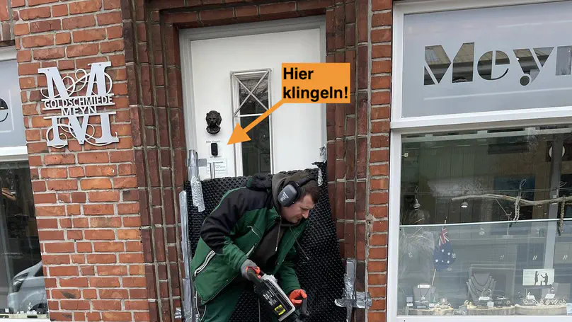 Wir bauen für Sie um!